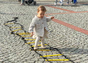 "Sieradz na niebiesko" Fundacji Dzieciom PUZZLE.