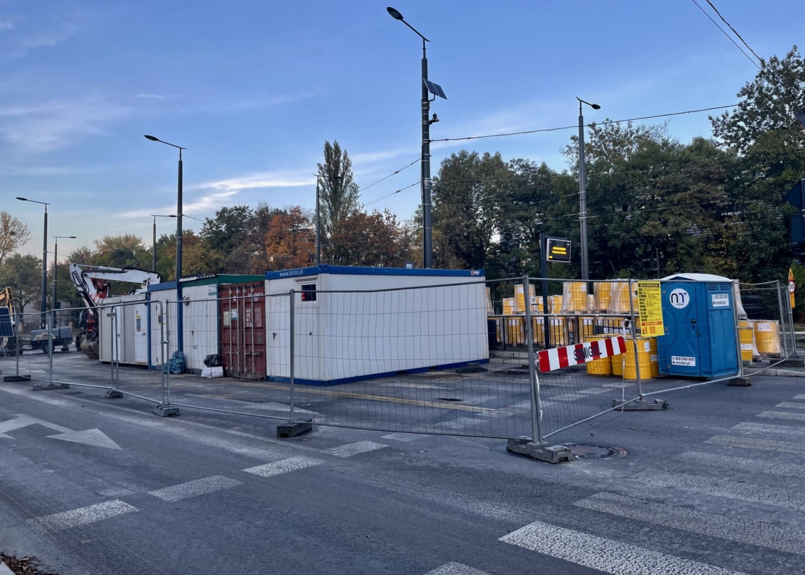 Przebudowa al. Śmigłego-Rydza. Nadal nie rozpoczęto prac na zachodniej jezdni