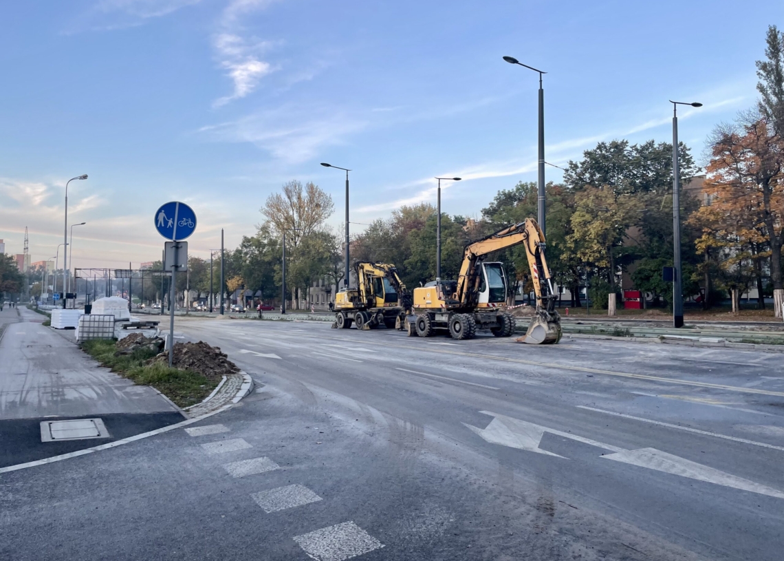 Przebudowa al. Śmigłego-Rydza. Nadal nie rozpoczęto prac na zachodniej jezdni