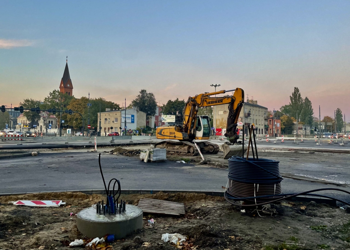Przebudowa al. Śmigłego-Rydza. Nadal nie rozpoczęto prac na zachodniej jezdni