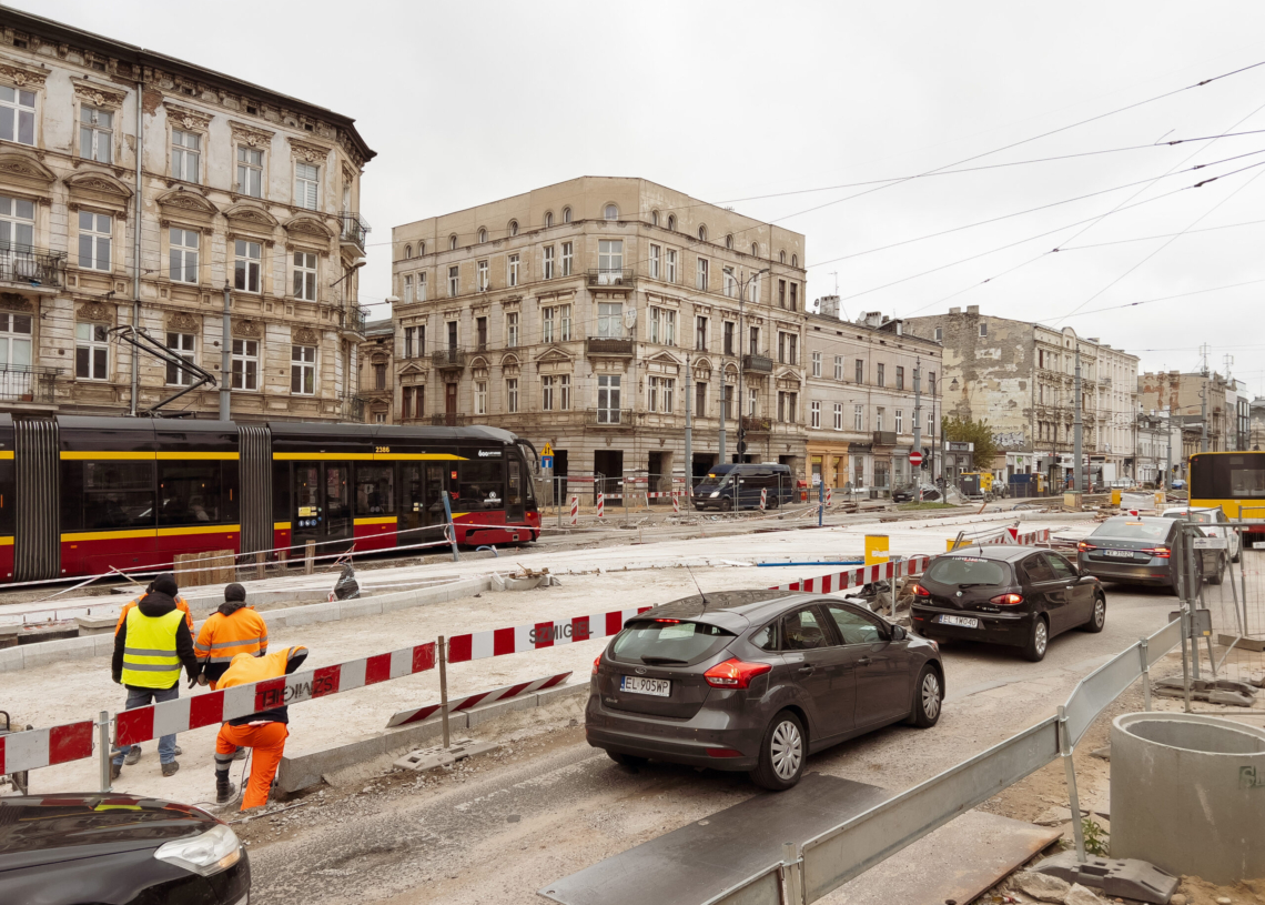bez tramwajów