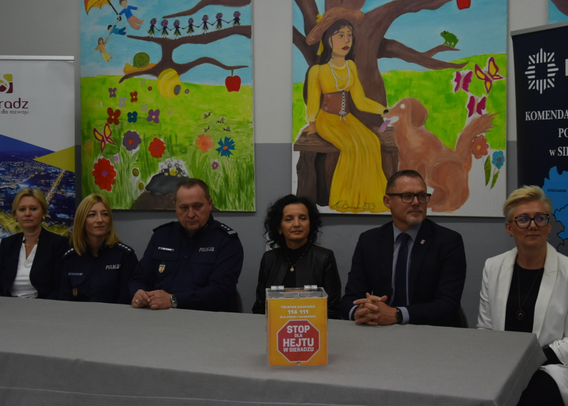 Inauguracja akcji "Stop dla hejtu w Sieradzu" 1 Stop dla hejtu w Sieradzu