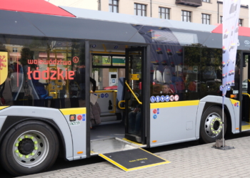 ŁKA przedłuża trasy kolejowe i odcinki obsługiwane autobusami. Najpierw odcinek Zelów-Łask