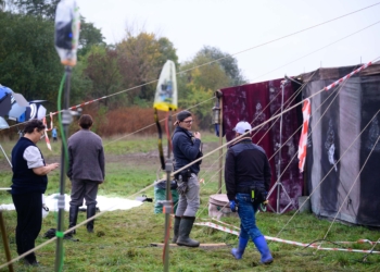 Na planie filmu "Mamka" Magnusa von Horna