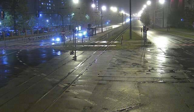 Zatrzymanie ruchu tramwajowego na Rondzie Lotników Lwowskich 1 zatrzymanie ruchu tramwajowego na Rondzie Lotników Lwowskich