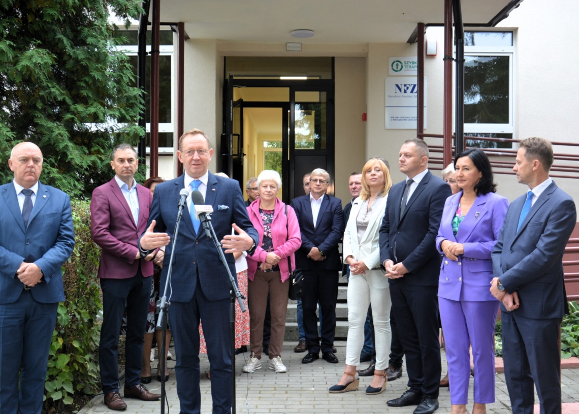 Minister Robert Telus wręczył promesy z Rządowego Programu Odbudowy Zabytków