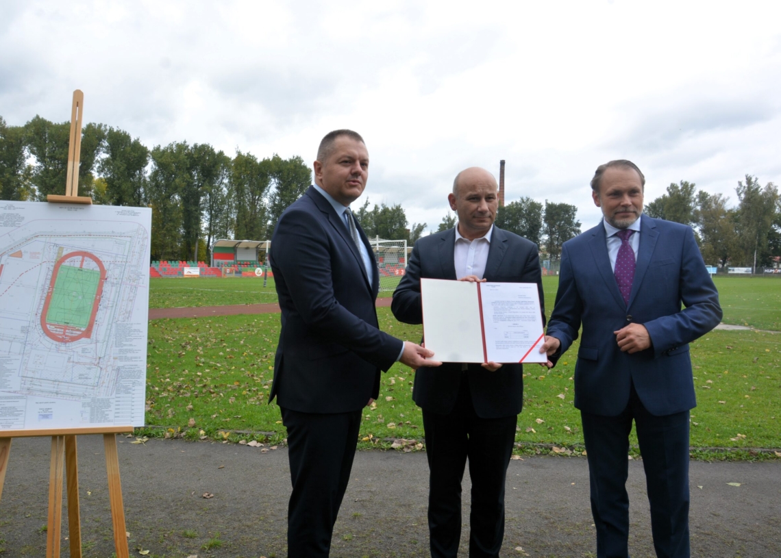 Przebudowa obiektu sportowego przy ul. Nowowiejskiej w Tomaszowie Mazowieckim