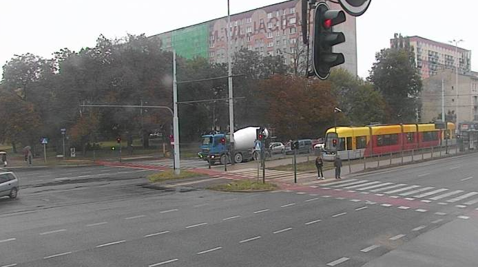 Zatrzymanie ruchu tramwajowego na ul. Zgierskiej przy ul. Julianowskiej 1 Zatrzymanie ruchu tramwajowego na ul. Zgierskiej