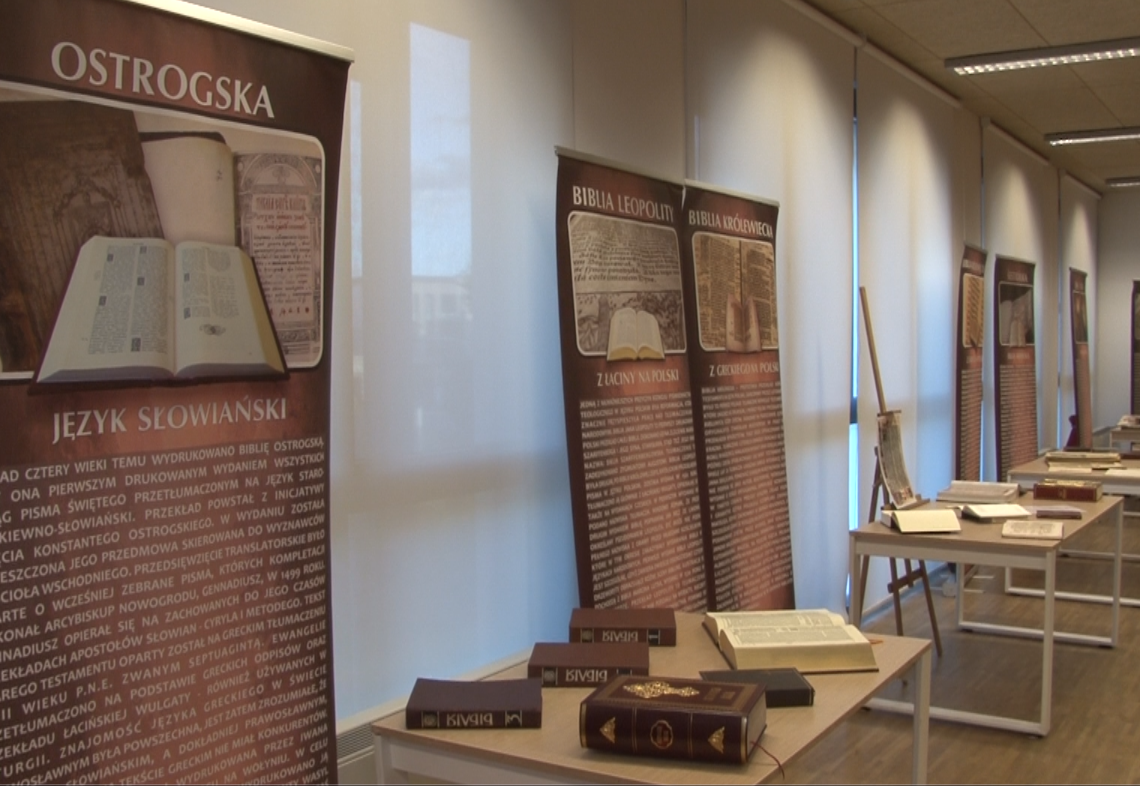 Zduńska Wola: wystawa o historii Biblii