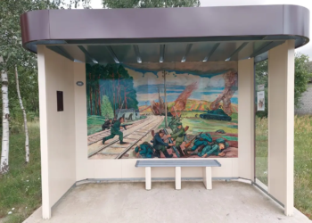 Reprodukcje dzieł znanych artystów ozdobą przystanków autobusowych w gminie Wieluń