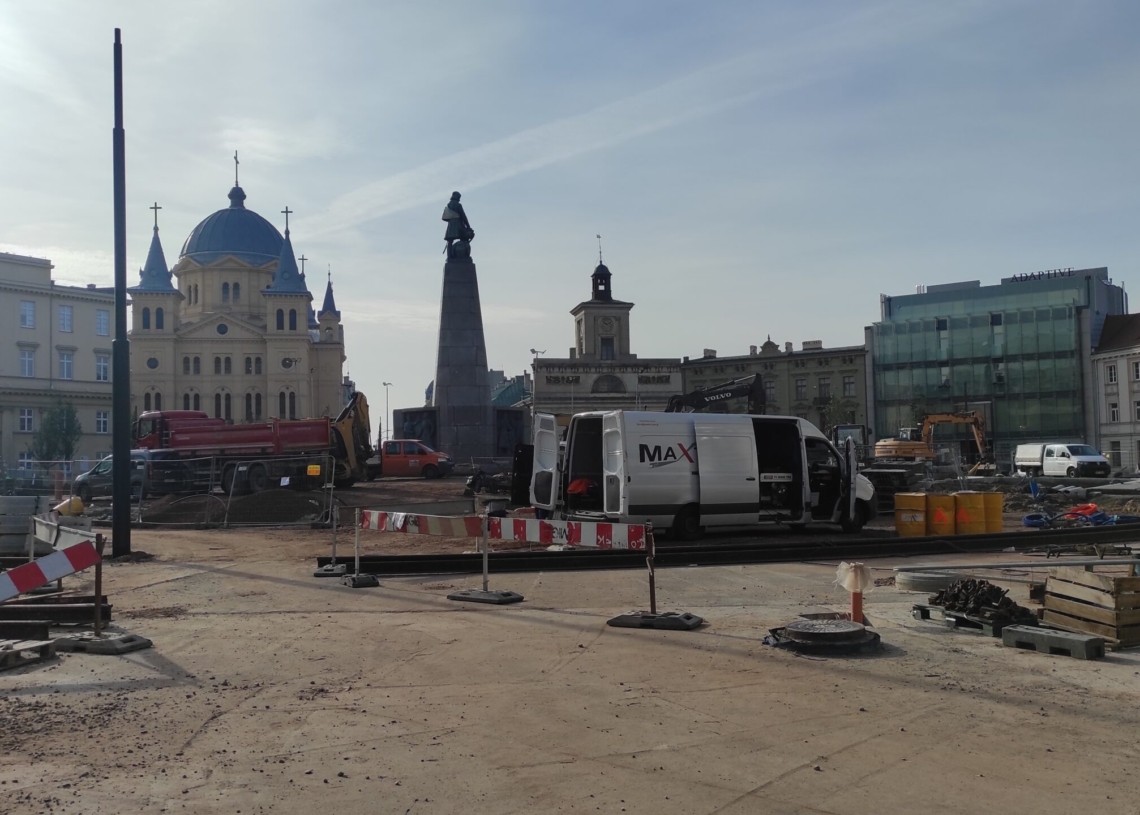 Plac wolności się zmienia