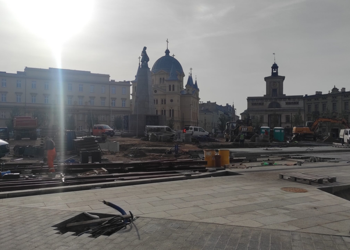 Plac wolności się zmienia