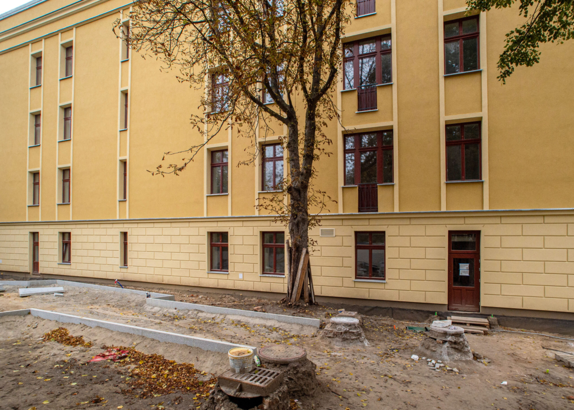 Wkrótce odbiory woonerfu na ul. Mielczarskiego i 3 zrewitalizowanych kamienic, które się przy nim znajdują