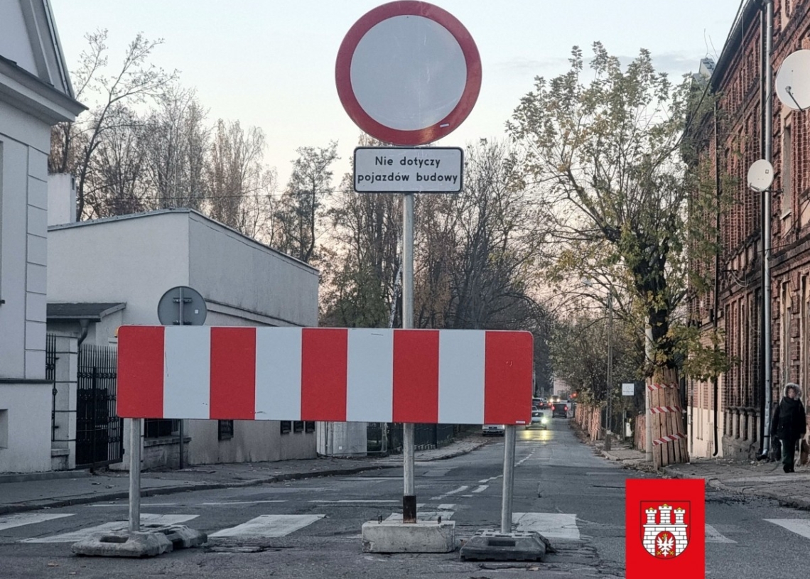 Zgierz: Ulica Barlickiego w przebudowie 1 Zgierz: Ulica Barlickiego w przebudowie