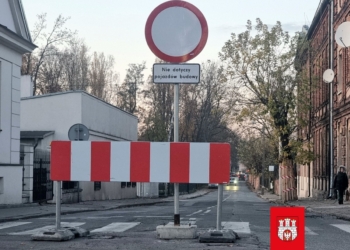 Zgierz: Ulica Barlickiego w przebudowie