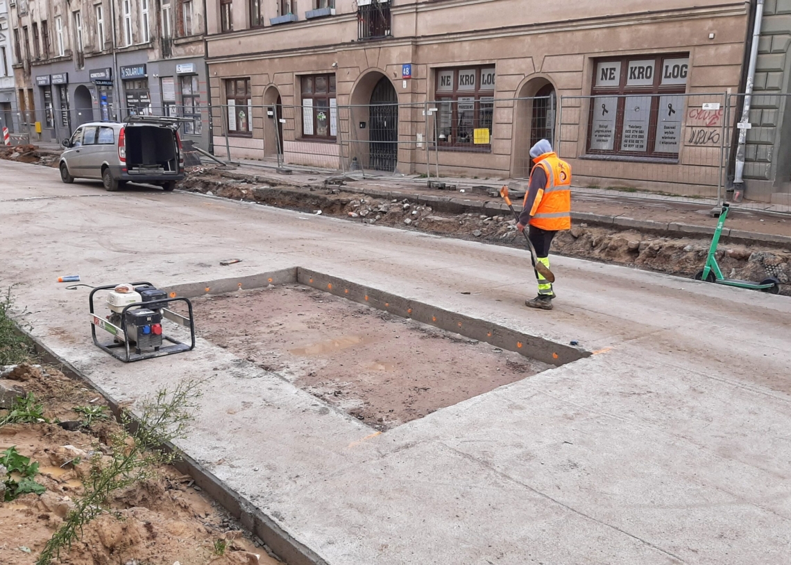 Historii ciąg dalszy. Słynny samochód z Legionów „odnaleziony” przy Manufakturze