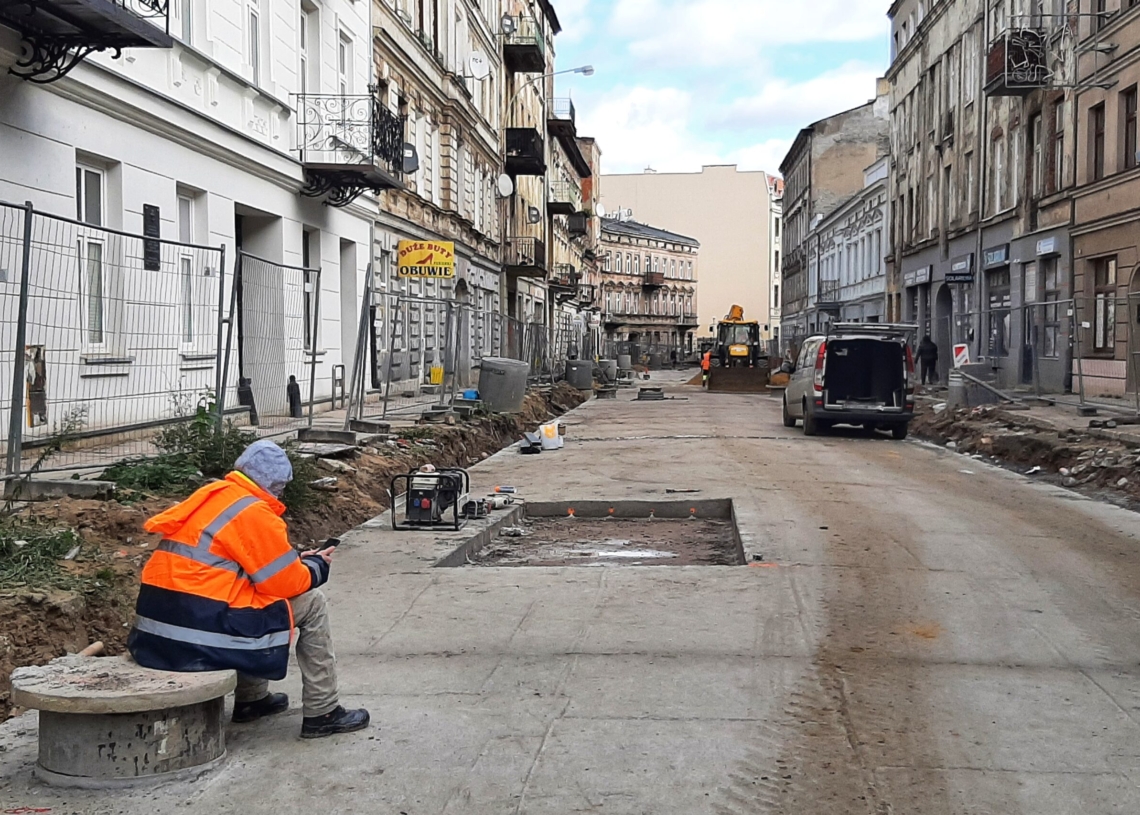 Słynny samochód z Legionów stoi obecnie pod Manufakturą