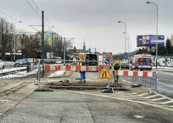 Naprawa torowiska na Rzgowskiej