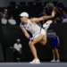 Iga Świątek w półfinale WTA Finals. Polka zagra z Aryną Sabalenką 32 Iga Świątek w półfinale WTA Finals. Polka zagra z Aryną Sabalenką