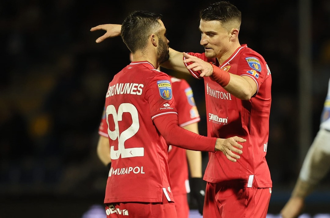 Fortuna Puchar Polski: Widzew Łódź z awansem do 1/8 finału 1 Wisła Puławy - Widzew Łódź