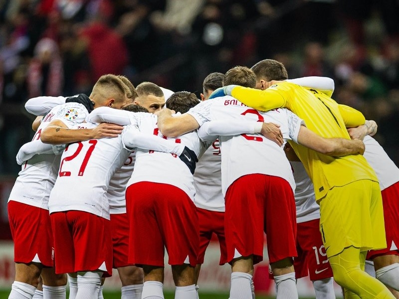 Polska zremisowała w Warszawie z Czechami. Awans na Euro mogą dać nam już tylko baraże 1 Polska zremisowała w Warszawie z Czechami. Awans na Euro mogą dać nam już tylko baraże