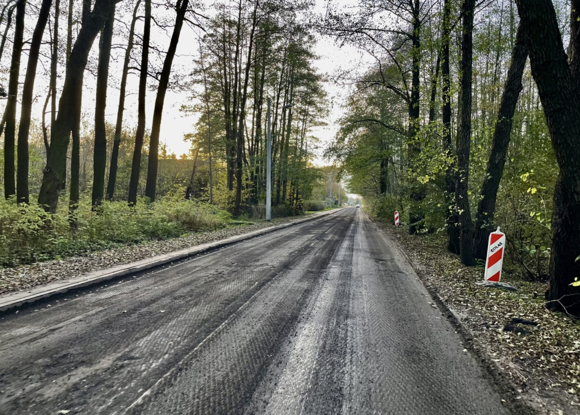 Remont ul. Złotno. Sfrezowano część starej nawierzchni [ZDJĘCIA + WIDEO]