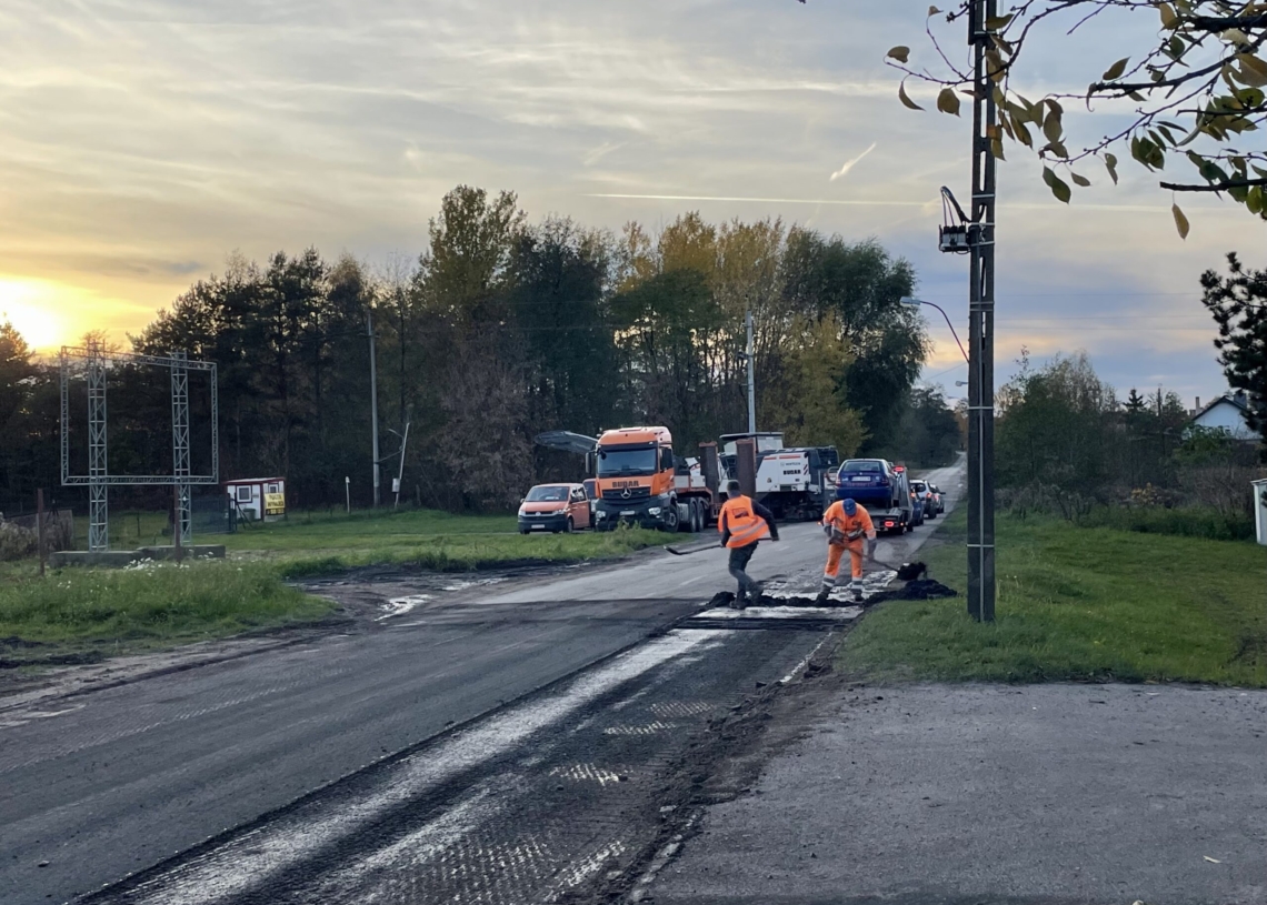 Remont ul. Złotno. Sfrezowano część starej nawierzchni [ZDJĘCIA + WIDEO]