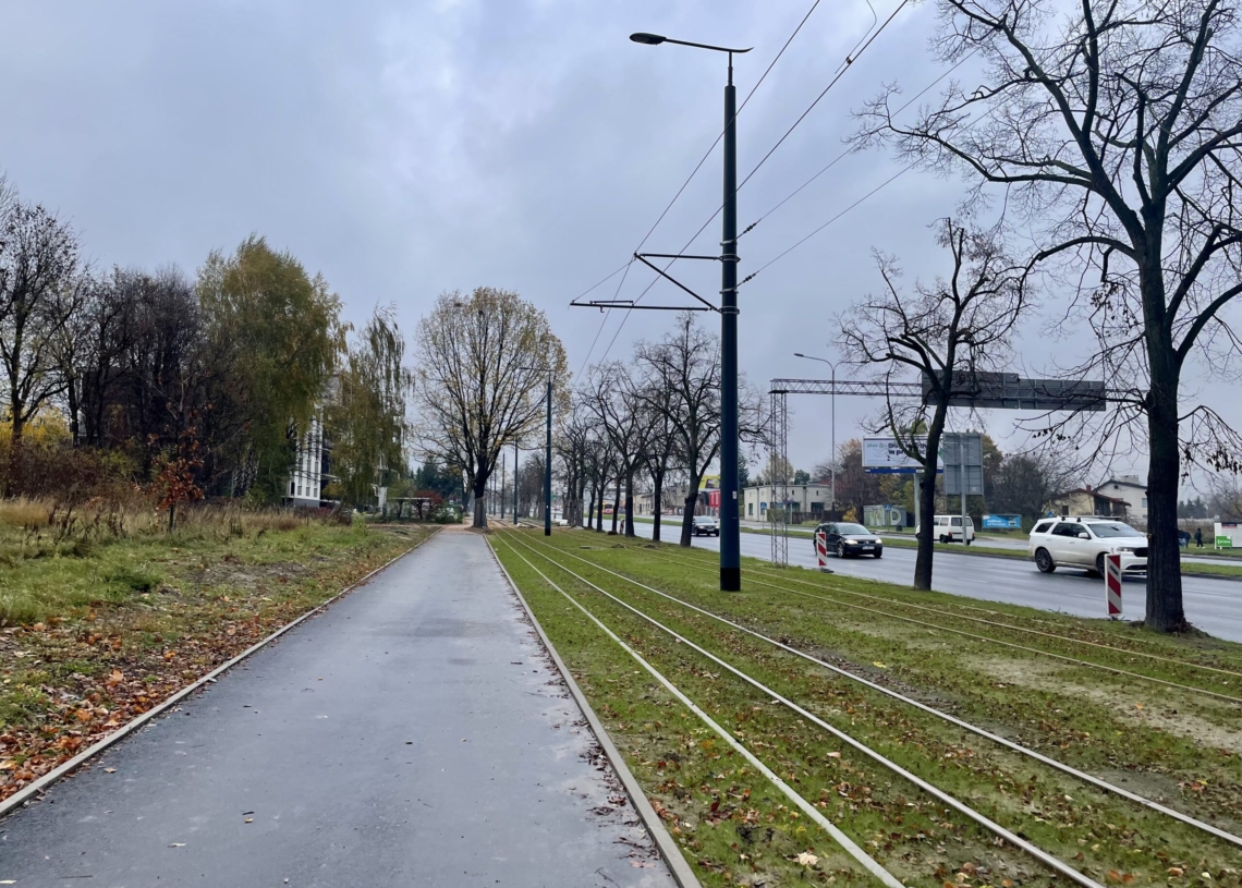 Modernizacja torowiska na ul. Strykowskiej. Trasa w połowie gotowa