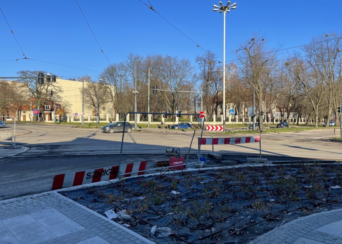 Modernizacja ul. Północnej. Od nocy z soboty na niedzielę jazda tylko południową nitką, a w grudniu mają powrócić tramwaje