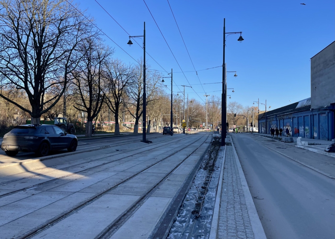 Modernizacja ul. Północnej. Od nocy z soboty na niedzielę jazda tylko południową nitką, a w grudniu mają powrócić tramwaje