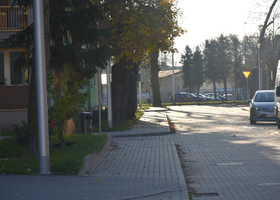 Zakończono rewitalizację osiedla przy ul. Powstańców Warszawy w Sieradzu
