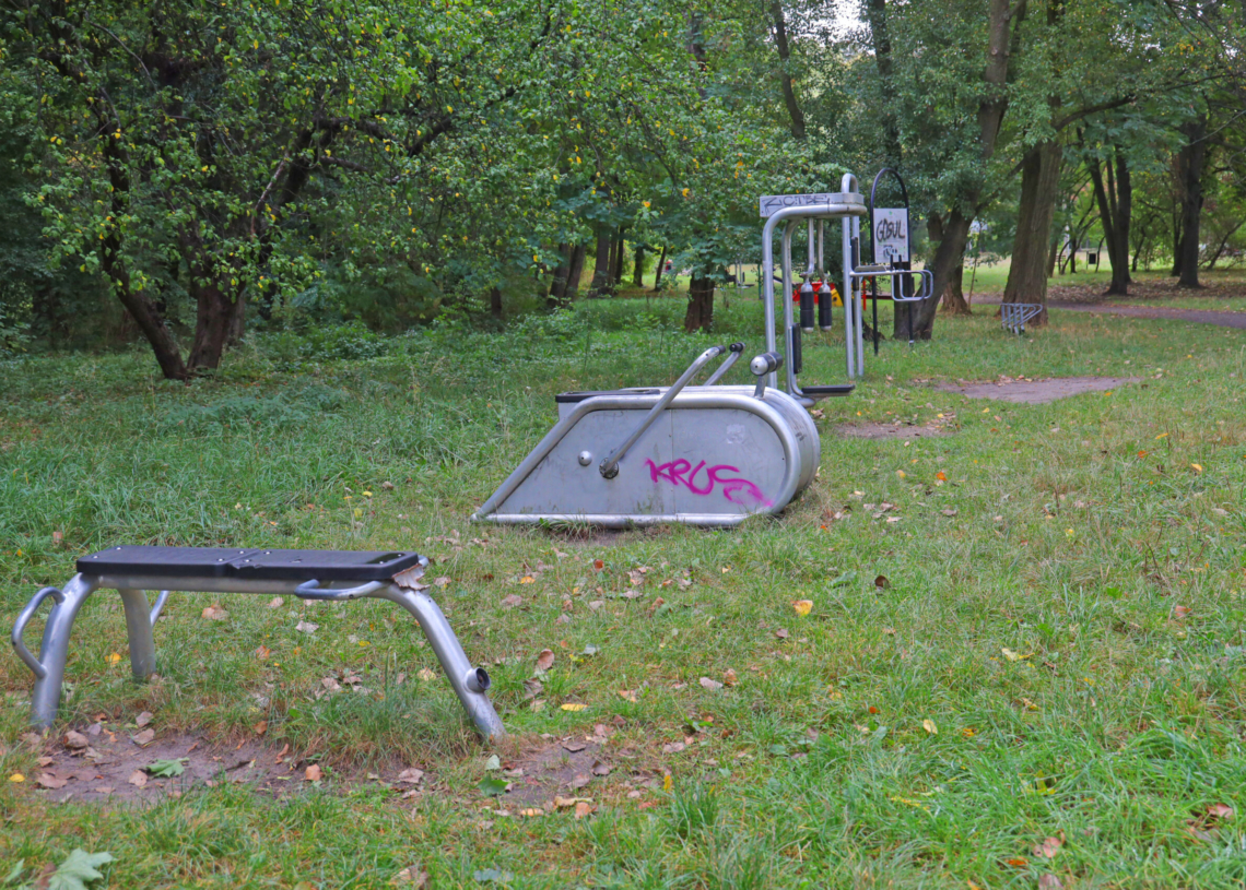 Plac zabaw w Parku nad Jasieniem będzie odnowiony