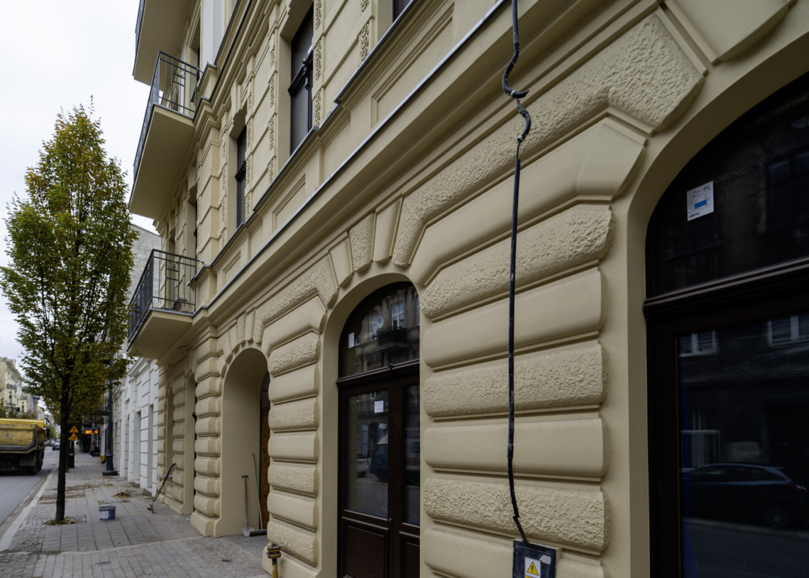 Dobiega końca rewitalizacja kamienic przy ul. Rewolucji 1905 r.