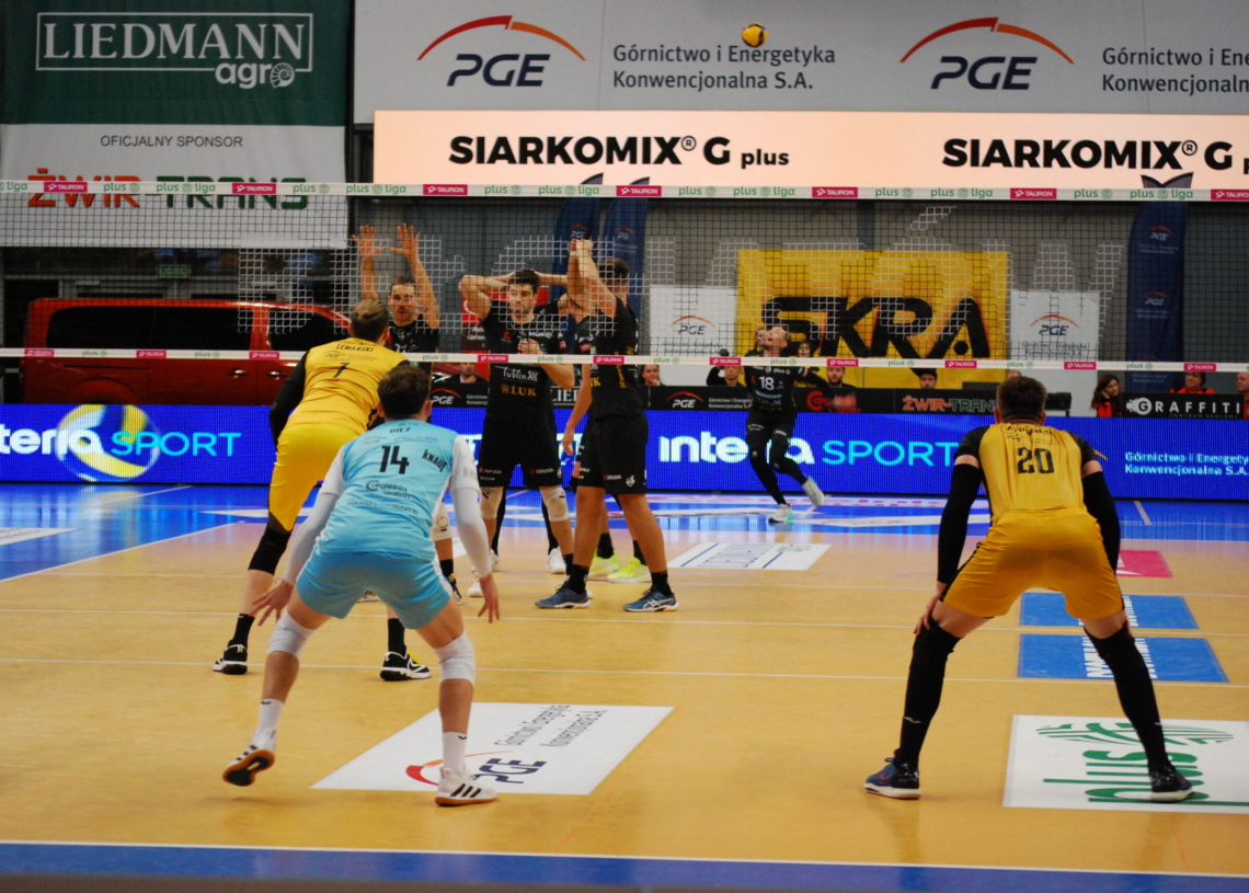 PGE GiEK Skra Bełchatów przegrywa w Hali Energia