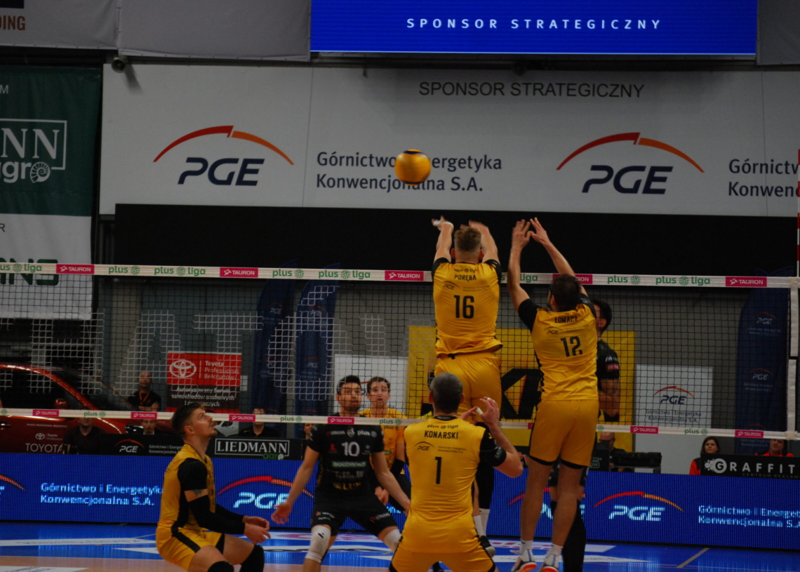 PGE GiEK Skra Bełchatów przegrywa w Hali Energia