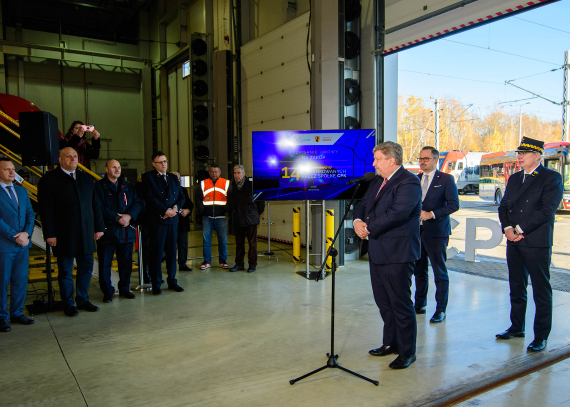 Łódzka Kolej Aglomeracyjna wzbogaci się o 14 autobusów