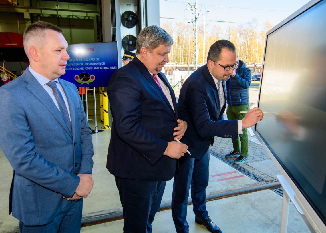 Łódzka Kolej Aglomeracyjna wzbogaci się o 14 autobusów