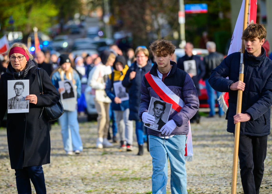 W Łodzi uczczono pamięć dzieci z obozu na ul. Przemysłowej
