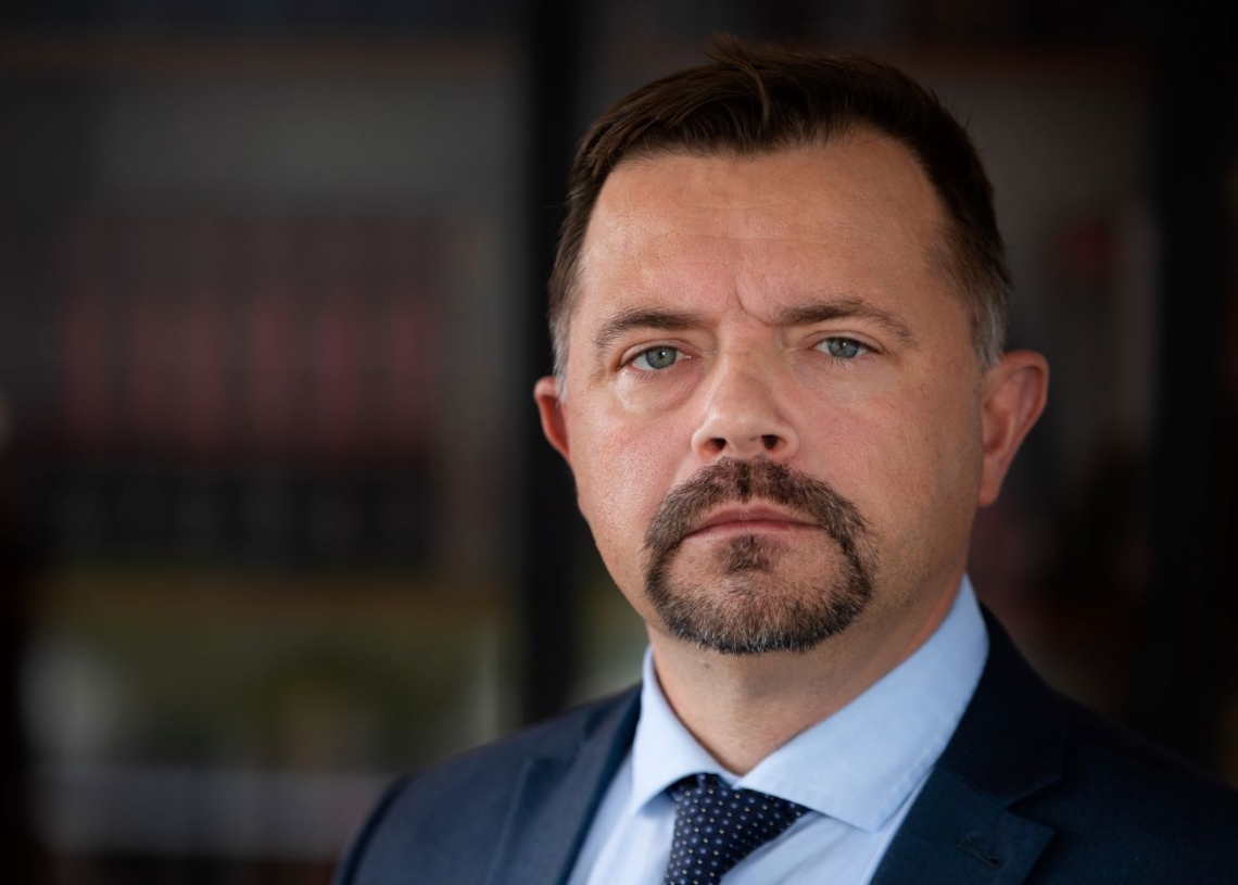 Karol Piskorski nowym dyrektorem łódzkiego oddziału IPN. Przez 17 lat był komandosem GROM-u 1 Karol Piskorski dyrektorem IPN w Łodzi