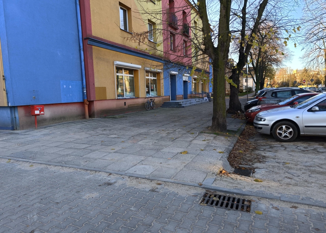 Apel o remont parkingu w Sieradzu