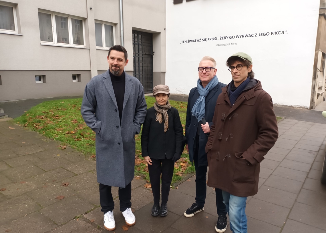Ulice Słów w Łodzi. Instalacja artystyczna „Towarto”