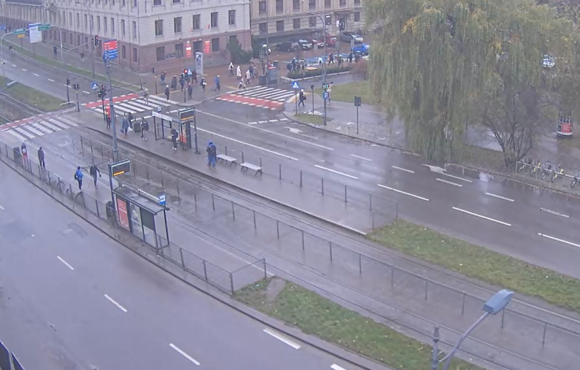 Zatrzymanie ruchu tramwajowego i autobusowego na ul. Zachodniej przy ul. Limanowskiego 1 zatrzymanie ruchu tramwajowego
