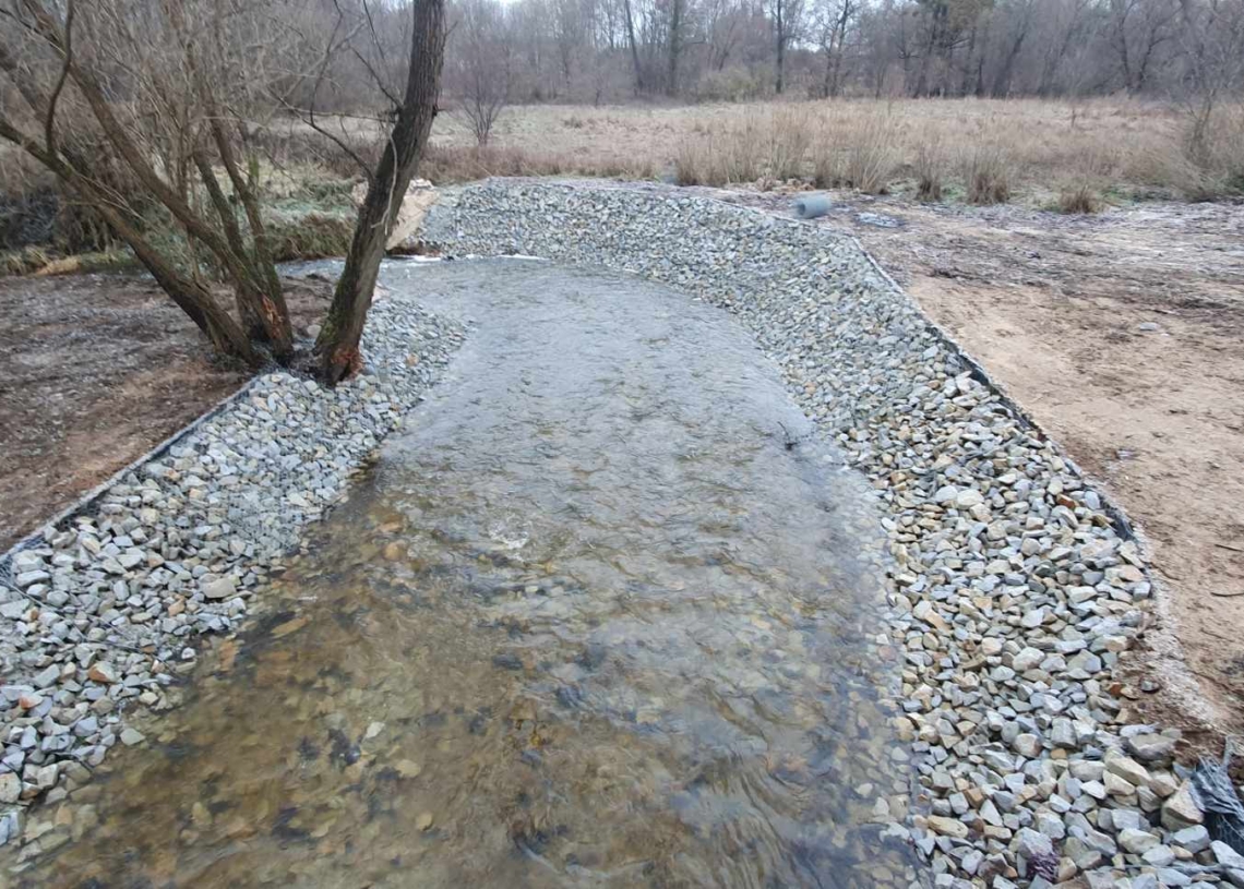 Nowy most stanął nad Strugą Węglewską