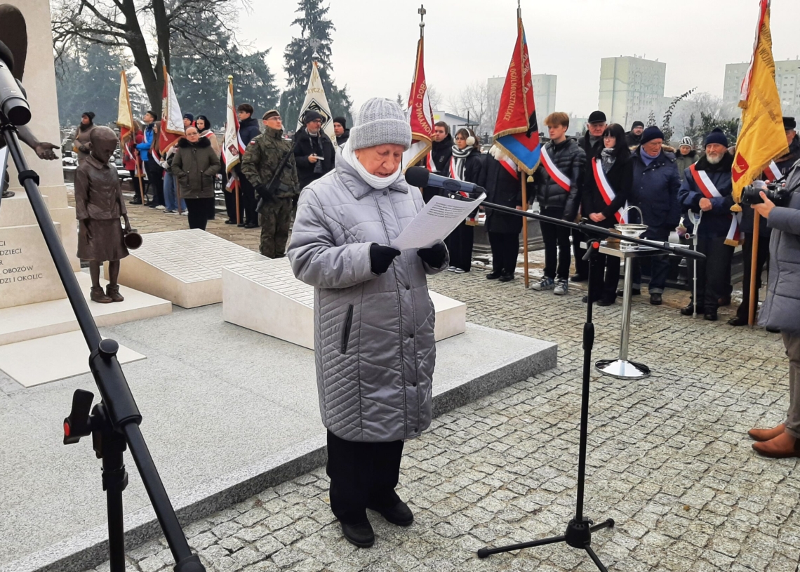 Odsłonięto Pomnik Pamięci Dzieci Polskich [ZDJĘCIA + WIDEO]