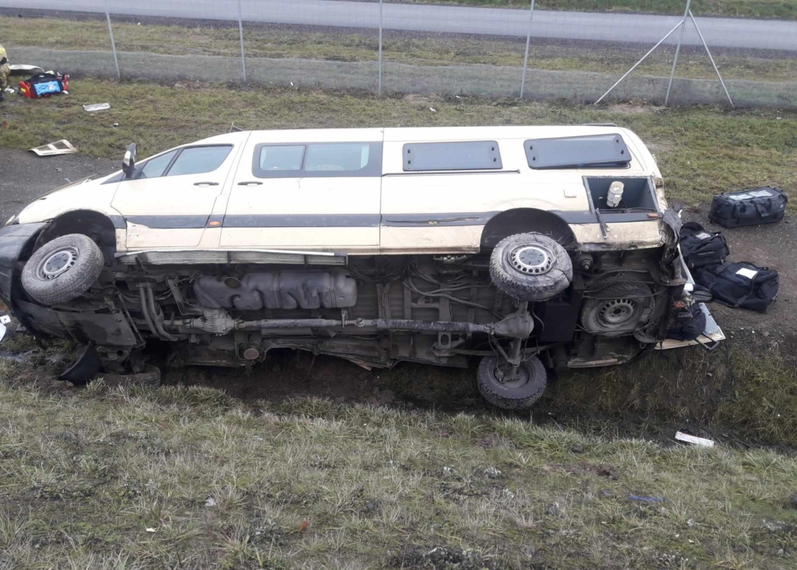 Wypadek na A1 na wysokości Adolfinowa. Rannych zostało trzech żołnierzy