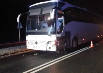 Kolizja autokaru Korony Kielce. Foto. J.Krak