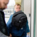 Doprowadzenie do prokuratury oskarzonego o zabojstwo babci 8