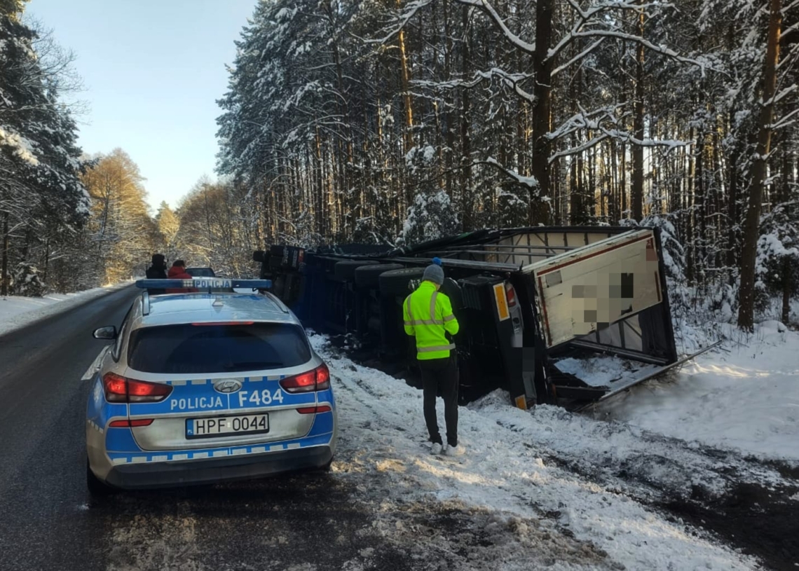 Zablokowana została DW 784 w powiecie radomszczańskim