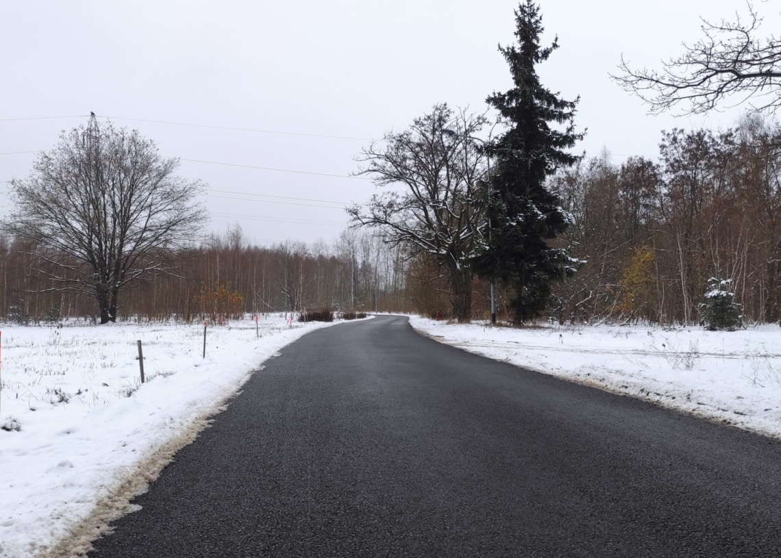 Wkrótce mają się rozpocząć remonty osiedlowych ulic, a wymiana nawierzchni na niektórych głównych drogach utknęła w martwym punkcie