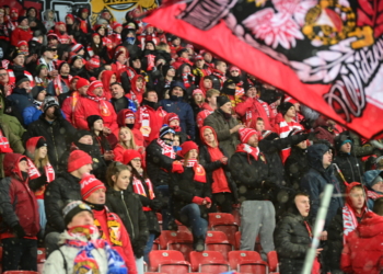 Doping kibiców podczas meczu Widzew Łódź - Radomiak Radom